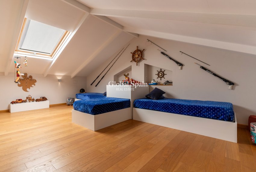 Revente - PENTHOUSE -
ALICANTE - Costa Blanca