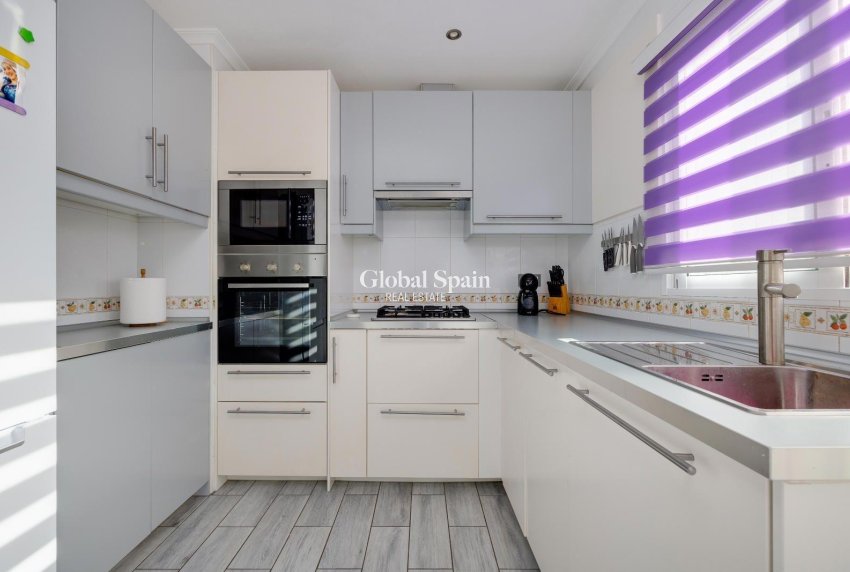 Revente - PENTHOUSE -
ALMORADÍ - Parque De La U