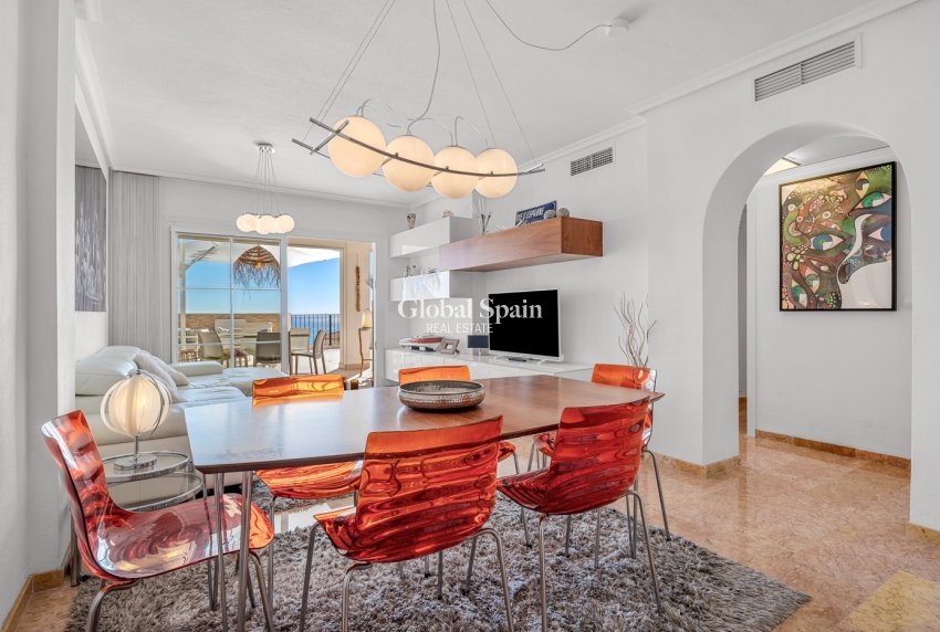 Revente - PENTHOUSE -
ALTEA - Costa Blanca