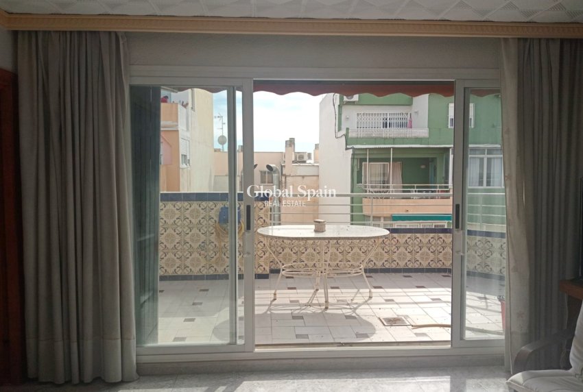 Revente - PENTHOUSE -
BENIDORM - Centro