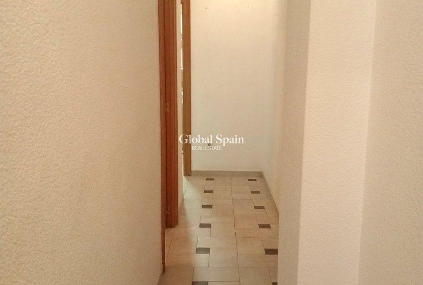Revente - PENTHOUSE -
BENIDORM - Centro