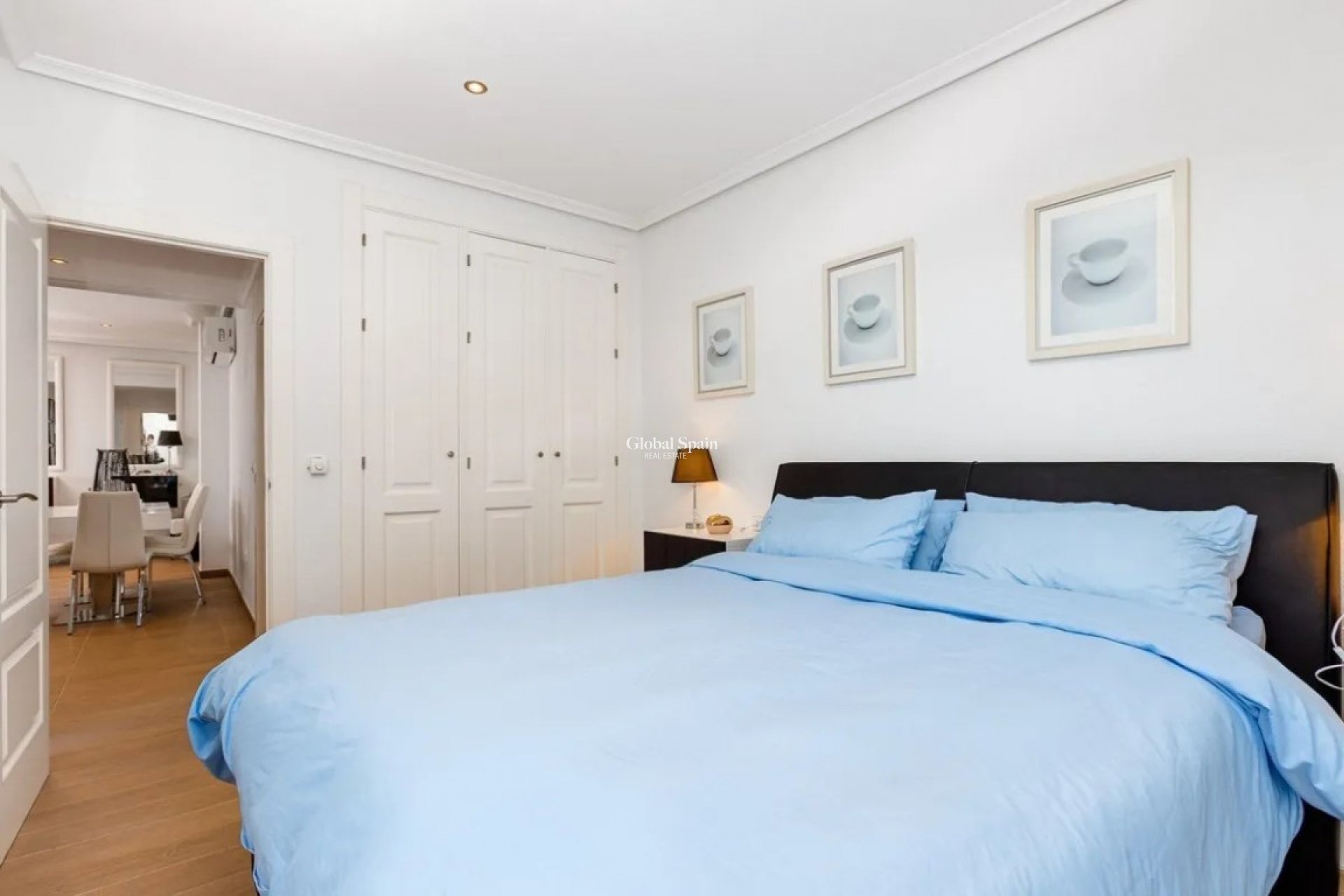 Revente - PENTHOUSE -
CAMPOAMOR - Inland