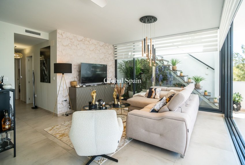 Revente - Penthouse -
CARTAGENA - Mar de Cristal