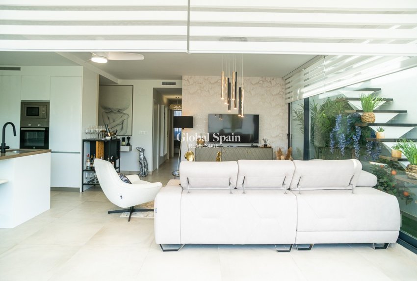 Revente - Penthouse -
CARTAGENA - Mar de Cristal