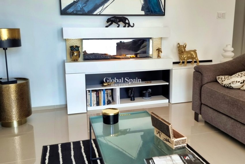 Revente - PENTHOUSE -
CIUDAD QUESADA