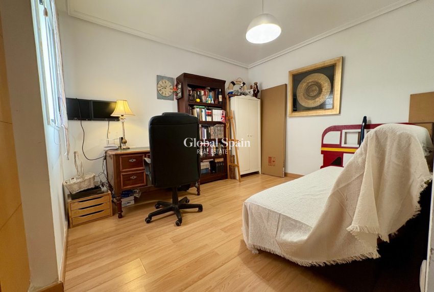 Revente - PENTHOUSE -
DENIA - Center