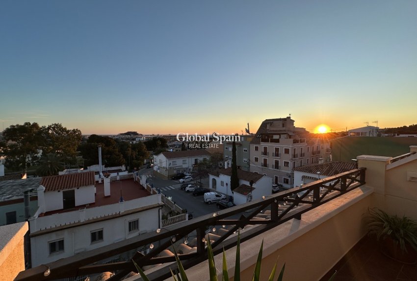 Revente - Penthouse -
DENIA - La Pedrera-Vessanes