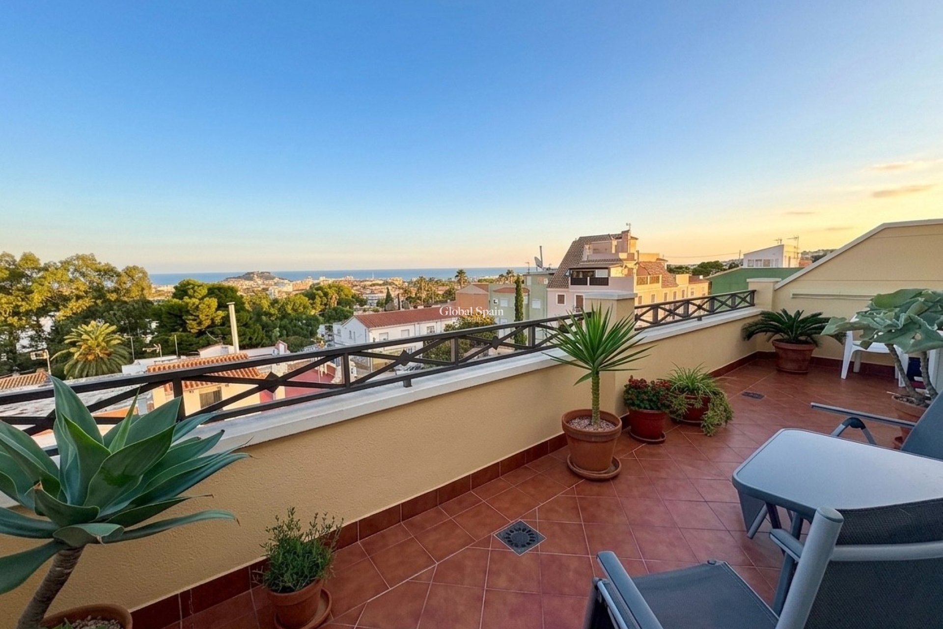 Revente - PENTHOUSE -
DENIA - La Pedrera-Vessanes