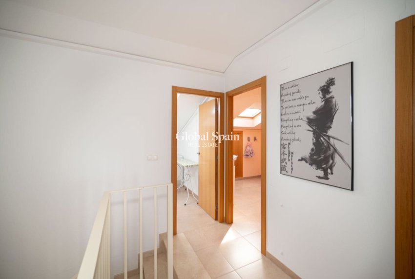 Revente - Penthouse -
DENIA - La Xara - La Sella