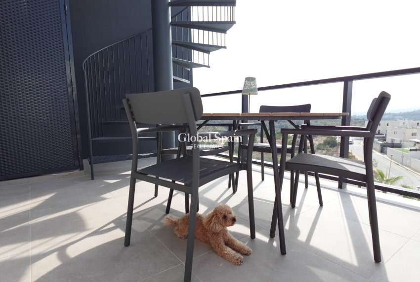 Revente - Penthouse -
FINESTRAT