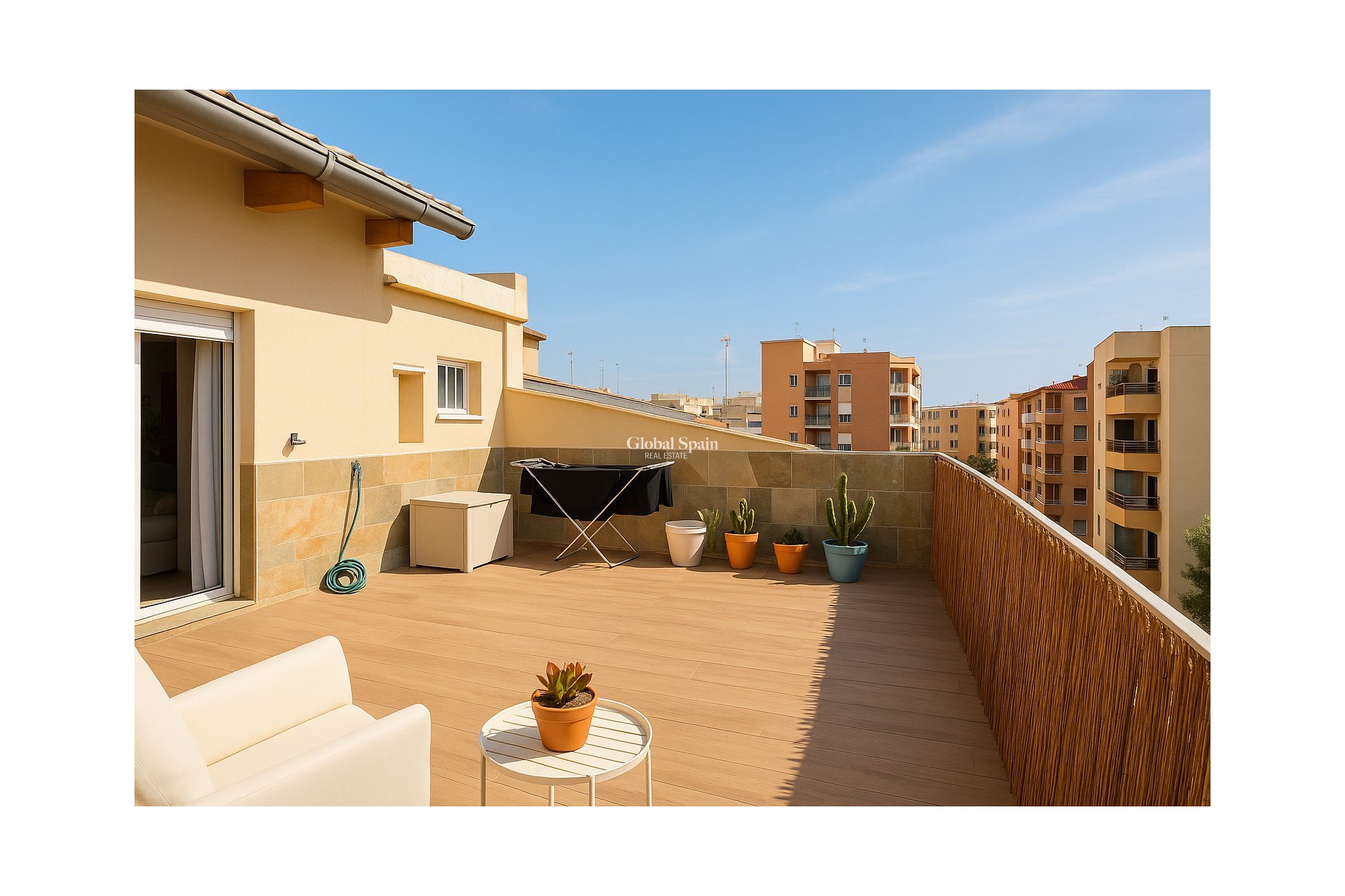 Revente - PENTHOUSE -
GUARDAMAR DEL SEGURA - Costa Blanca