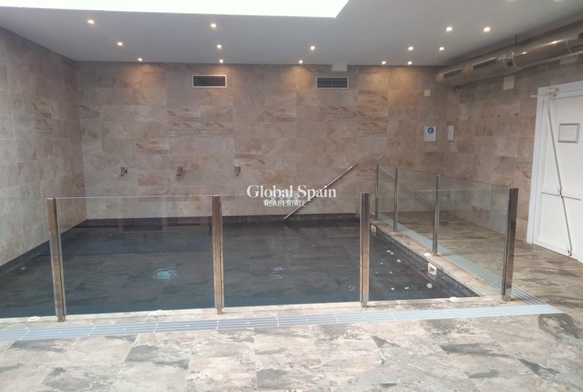 Revente - PENTHOUSE -
GUARDAMAR DEL SEGURA - Costa Blanca
