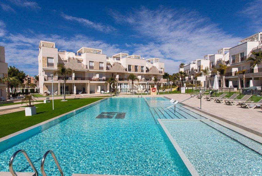 Revente - PENTHOUSE -
GUARDAMAR DEL SEGURA - EL RASO