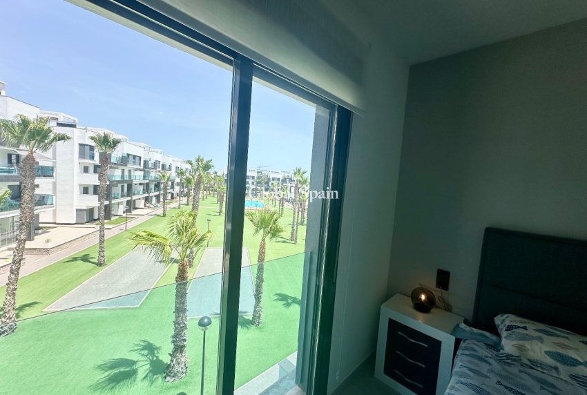 Revente - PENTHOUSE -
GUARDAMAR DEL SEGURA - EL RASO