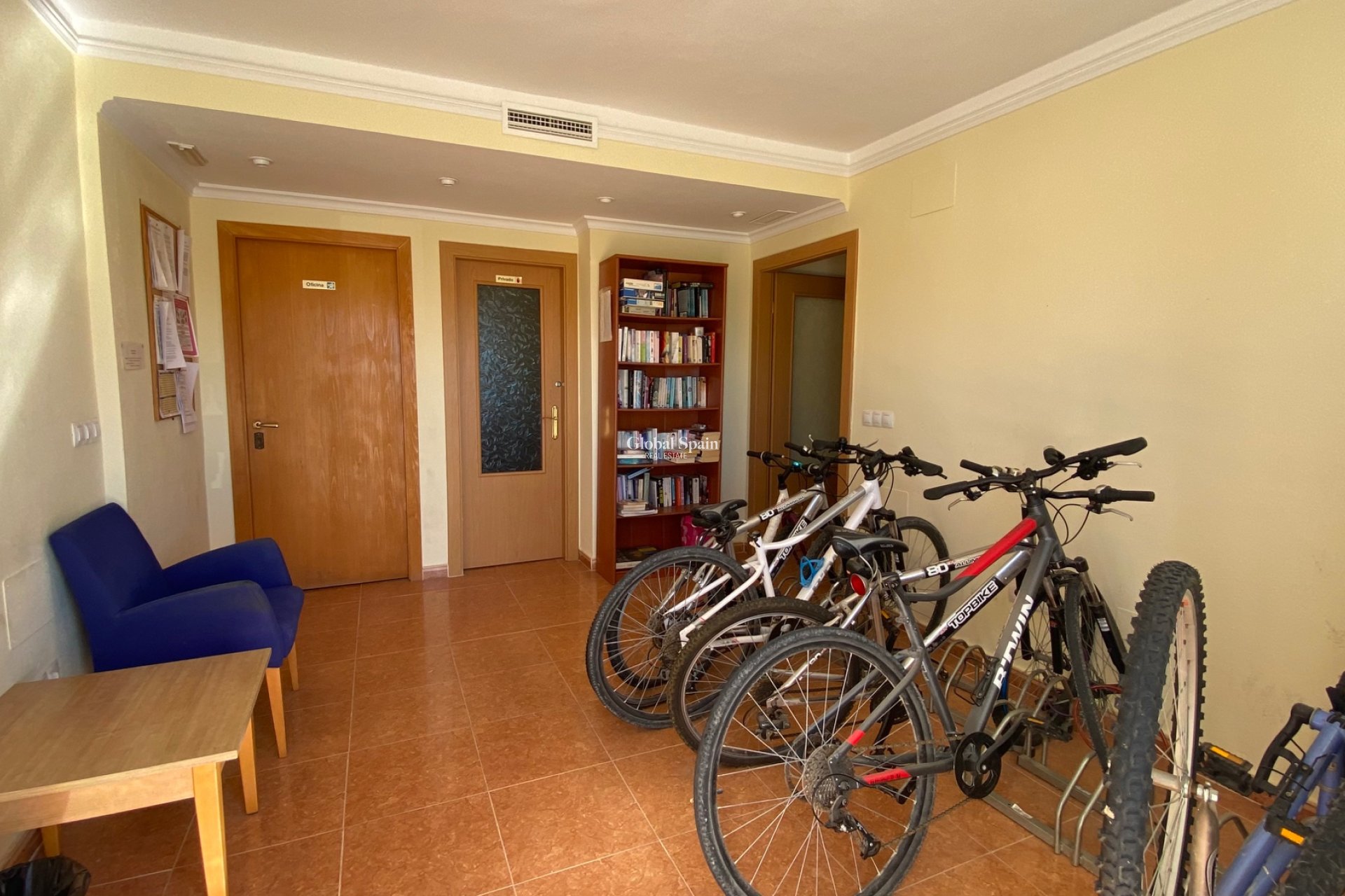 Revente - PENTHOUSE -
GUARDAMAR DEL SEGURA