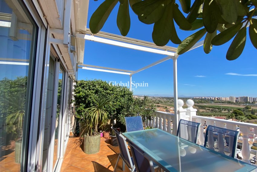 Revente - Penthouse -
GUARDAMAR DEL SEGURA