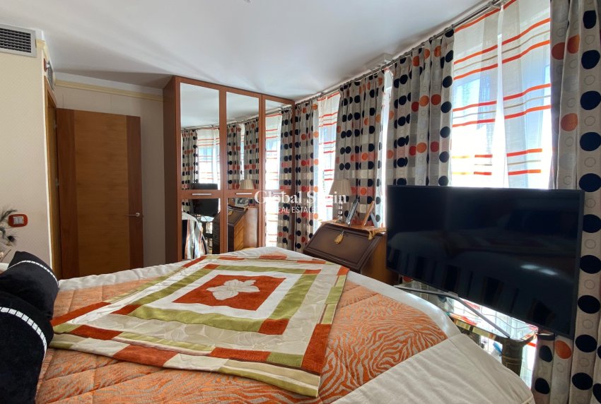 Revente - Penthouse -
GUARDAMAR DEL SEGURA