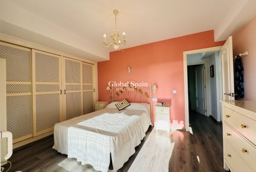 Revente - PENTHOUSE -
LA MATA - Costa Blanca