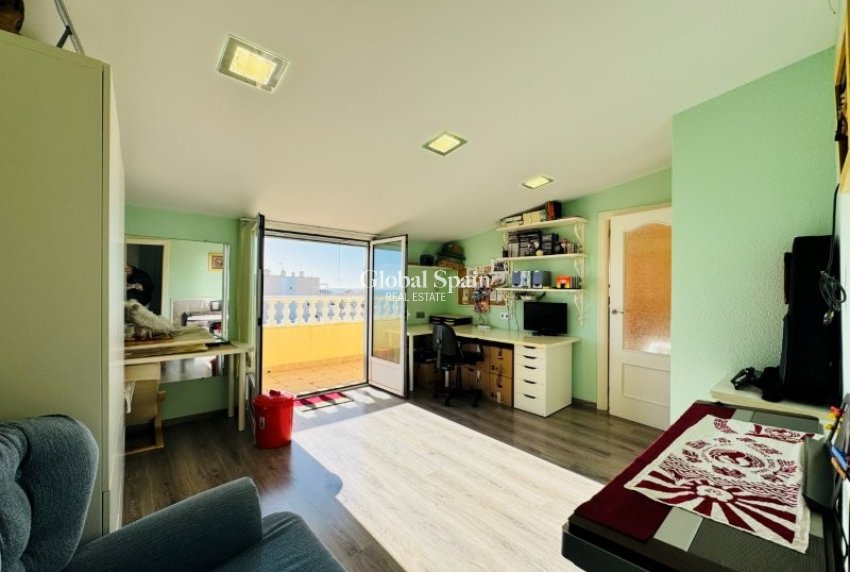Revente - PENTHOUSE -
LA MATA - Costa Blanca