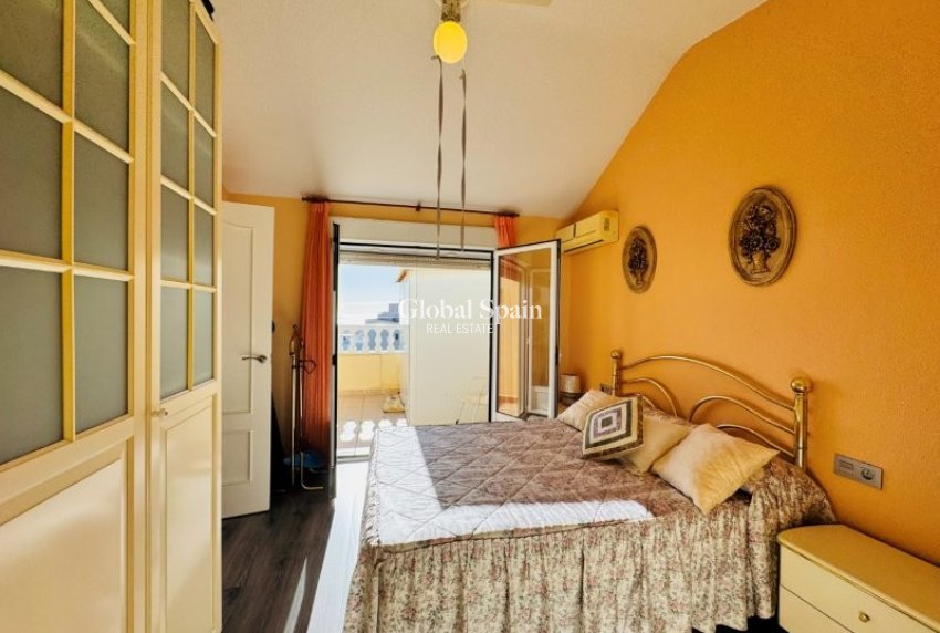 Revente - PENTHOUSE -
LA MATA - Costa Blanca