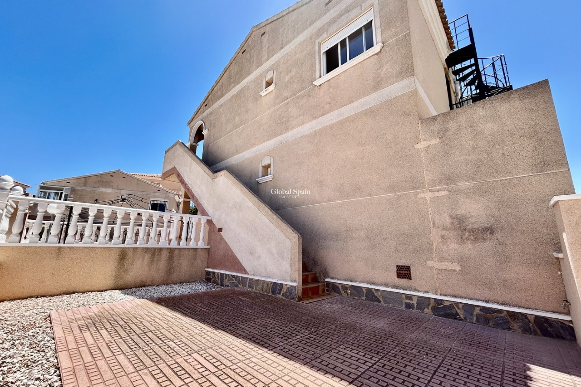 Revente - PENTHOUSE -
LA ZENIA - Costa Blanca