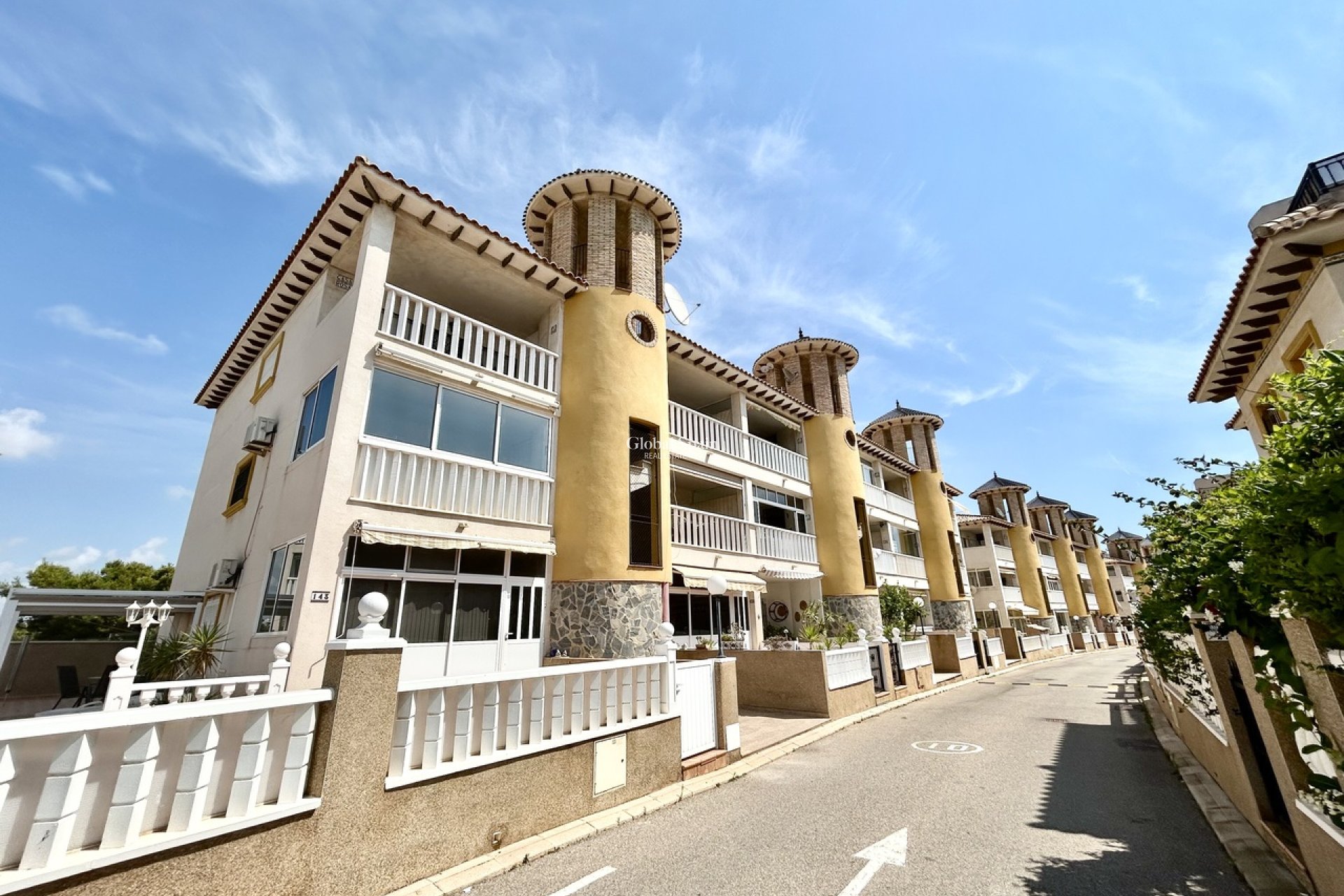 Revente - PENTHOUSE -
LA ZENIA - Costa Blanca