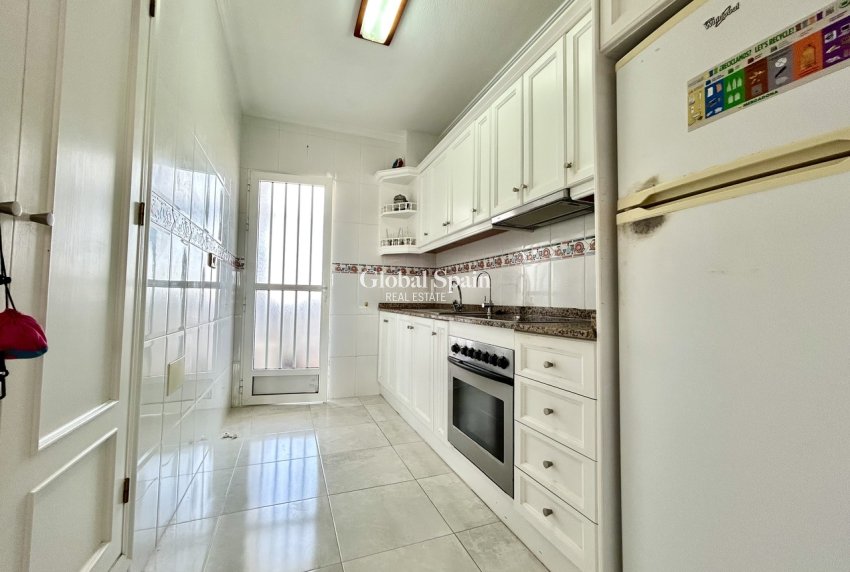 Revente - PENTHOUSE -
LA ZENIA - Costa Blanca