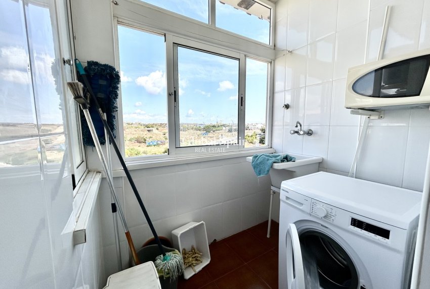 Revente - PENTHOUSE -
LA ZENIA - Costa Blanca