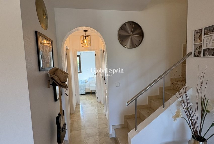Revente - PENTHOUSE -
LAS RAMBLAS GOLF - Costa Blanca