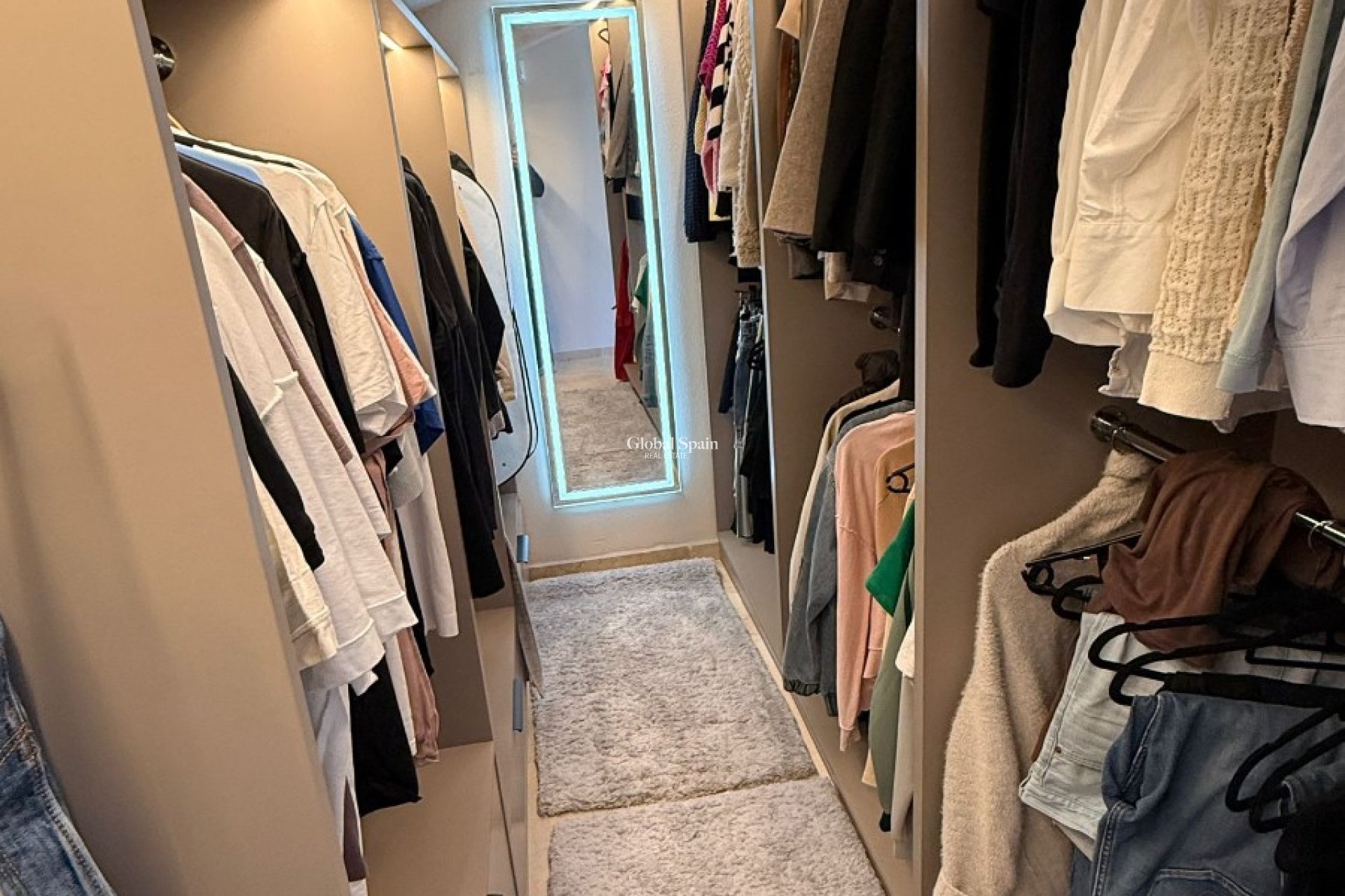 Revente - PENTHOUSE -
LAS RAMBLAS GOLF - Inland