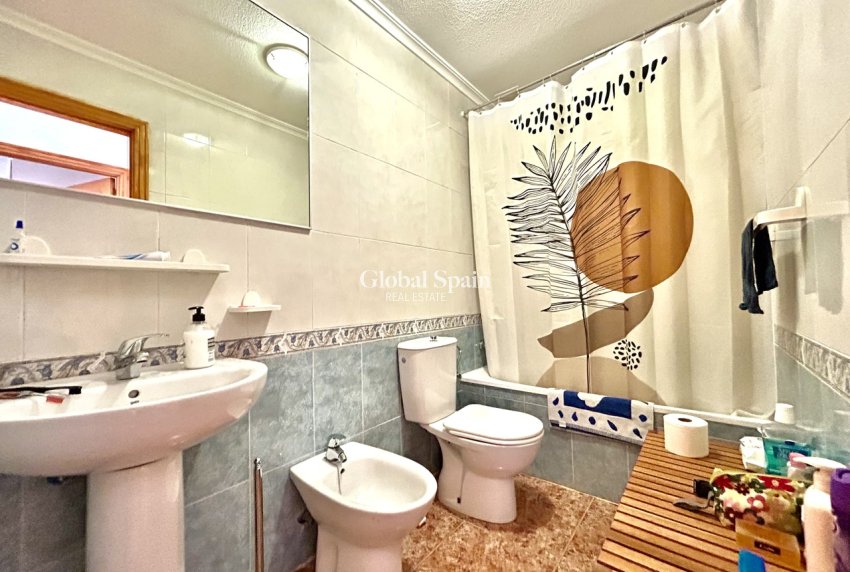 Revente - PENTHOUSE -
LOS BALCONES - LOS ALTOS - Costa Blanca