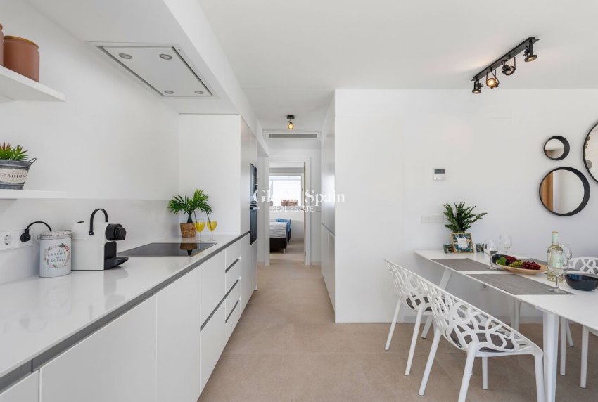 Revente - PENTHOUSE -
LOS BALCONES - LOS ALTOS - Costa Blanca