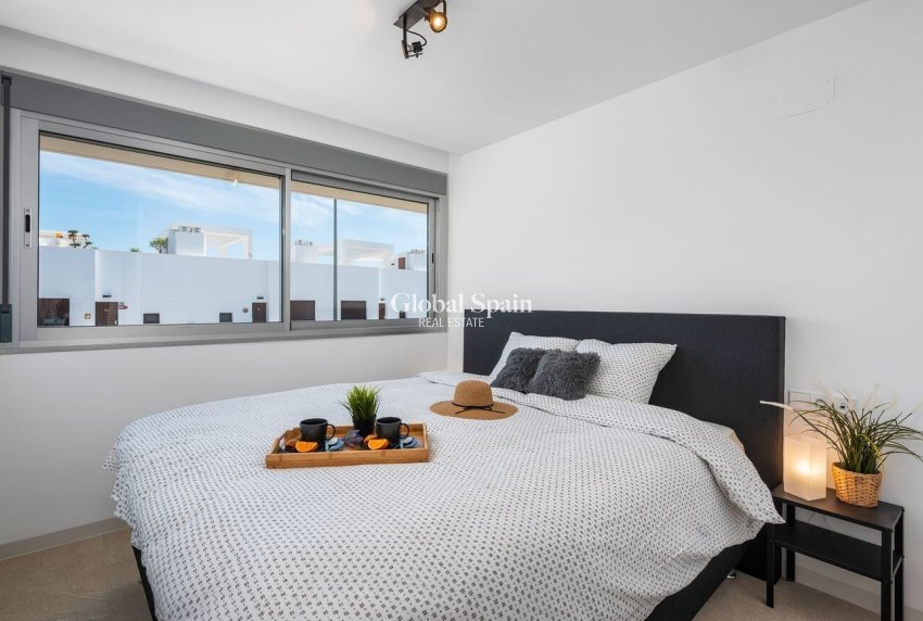 Revente - PENTHOUSE -
LOS BALCONES - LOS ALTOS - Costa Blanca