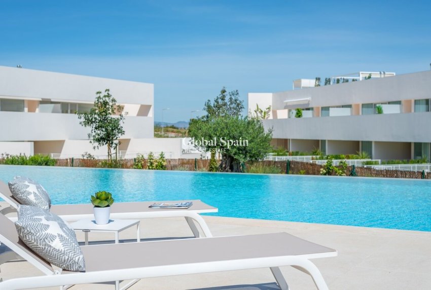 Revente - PENTHOUSE -
LOS BALCONES - LOS ALTOS - Costa Blanca