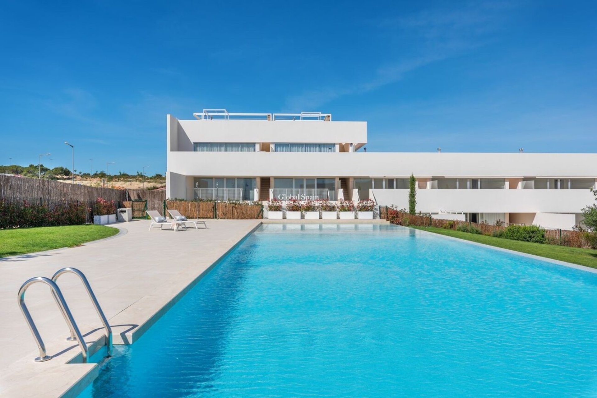 Revente - PENTHOUSE -
LOS BALCONES - LOS ALTOS - Costa Blanca