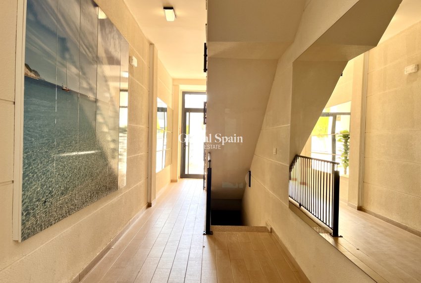 Revente - PENTHOUSE -
LOS DOLSES - Inland