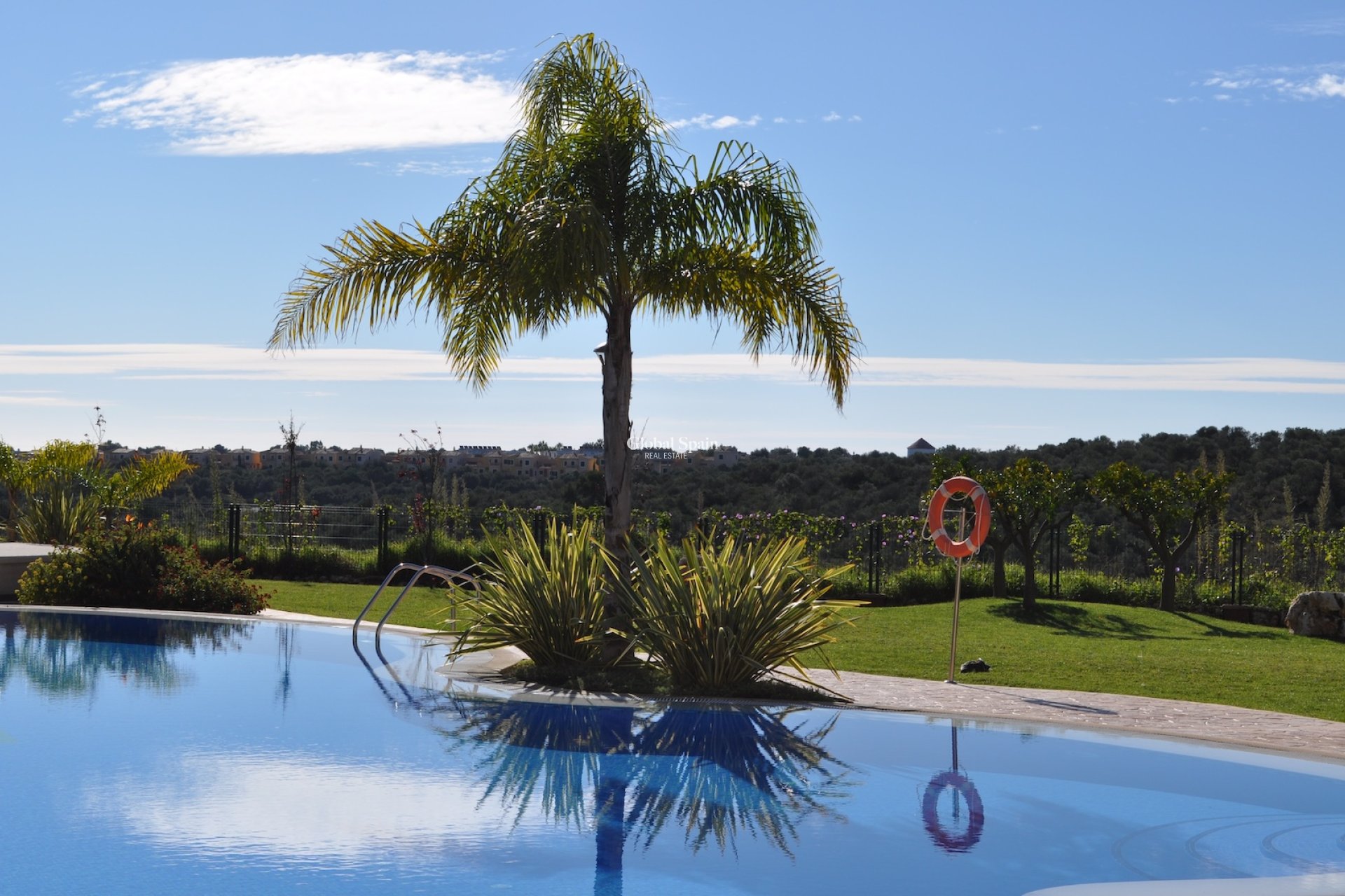 Revente - PENTHOUSE -
MANACOR - optional location detail