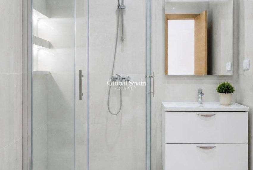 Revente - PENTHOUSE -
ORIHUELA COSTA - CABO ROIG