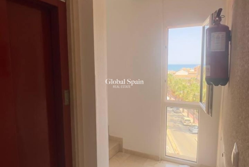 Revente - PENTHOUSE -
ORIHUELA COSTA - CABO ROIG