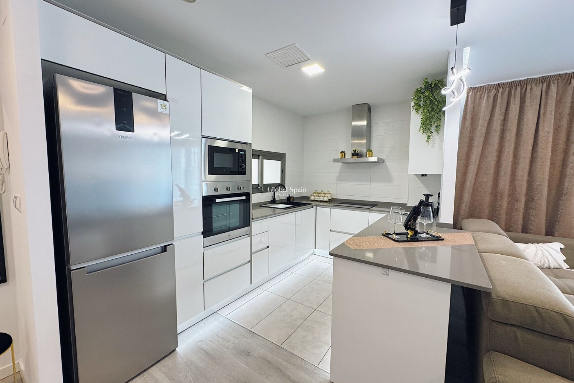 Revente - PENTHOUSE -
ORIHUELA COSTA - Costa Blanca