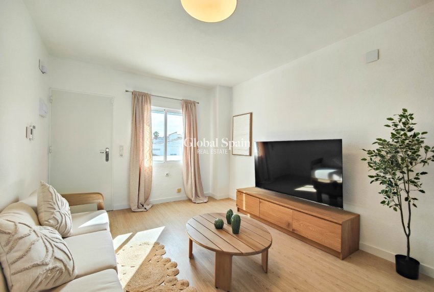 Revente - PENTHOUSE -
ORIHUELA COSTA - Costa Blanca