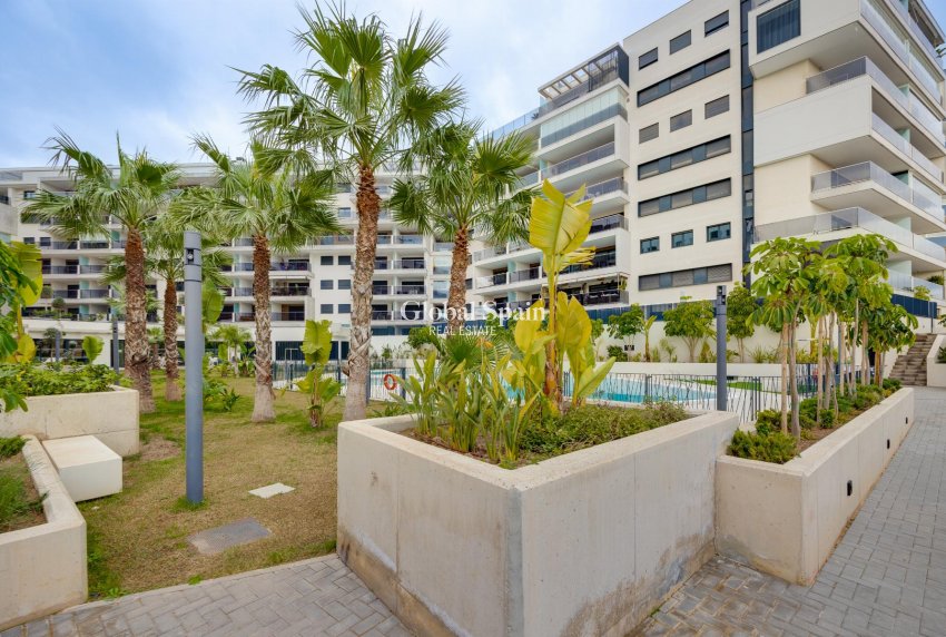 Revente - PENTHOUSE -
ORIHUELA COSTA - Costa Blanca