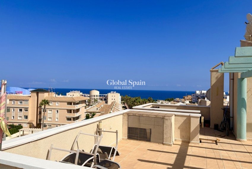 Revente - PENTHOUSE -
ORIHUELA COSTA - Costa Blanca