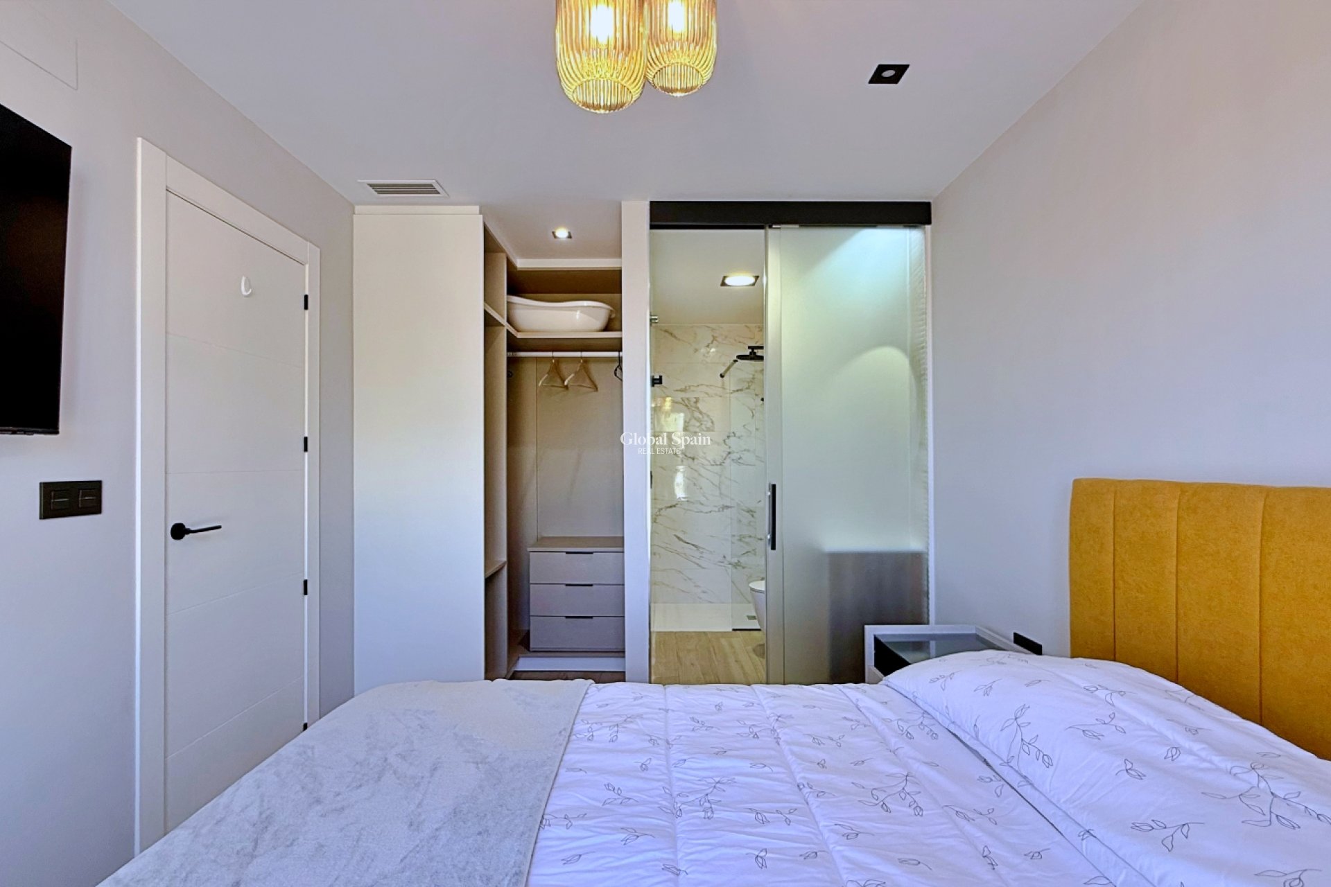 Revente - PENTHOUSE -
ORIHUELA COSTA - Costa Blanca