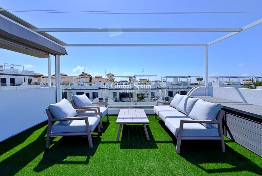 Revente - PENTHOUSE -
ORIHUELA COSTA - Costa Blanca