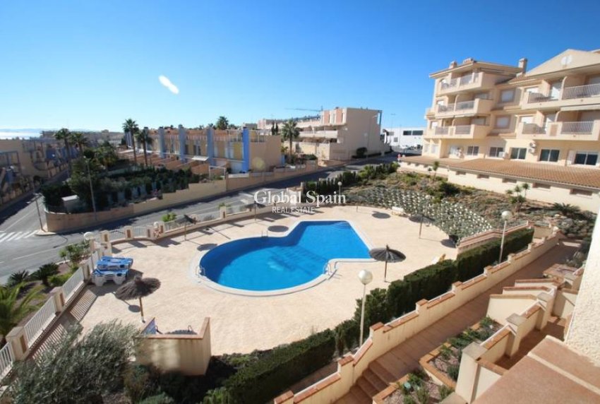 Revente - PENTHOUSE -
ORIHUELA COSTA - Costa Blanca