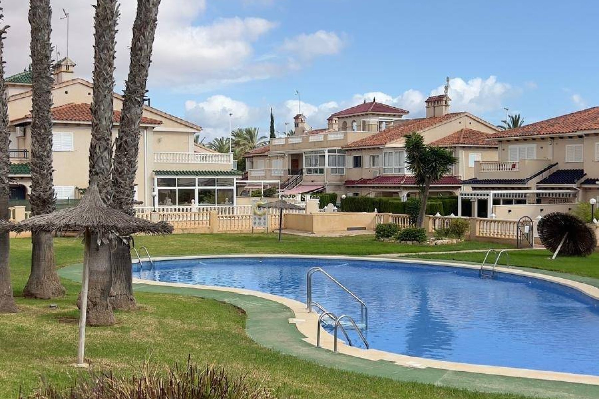 Revente - PENTHOUSE -
ORIHUELA COSTA - La Zenia