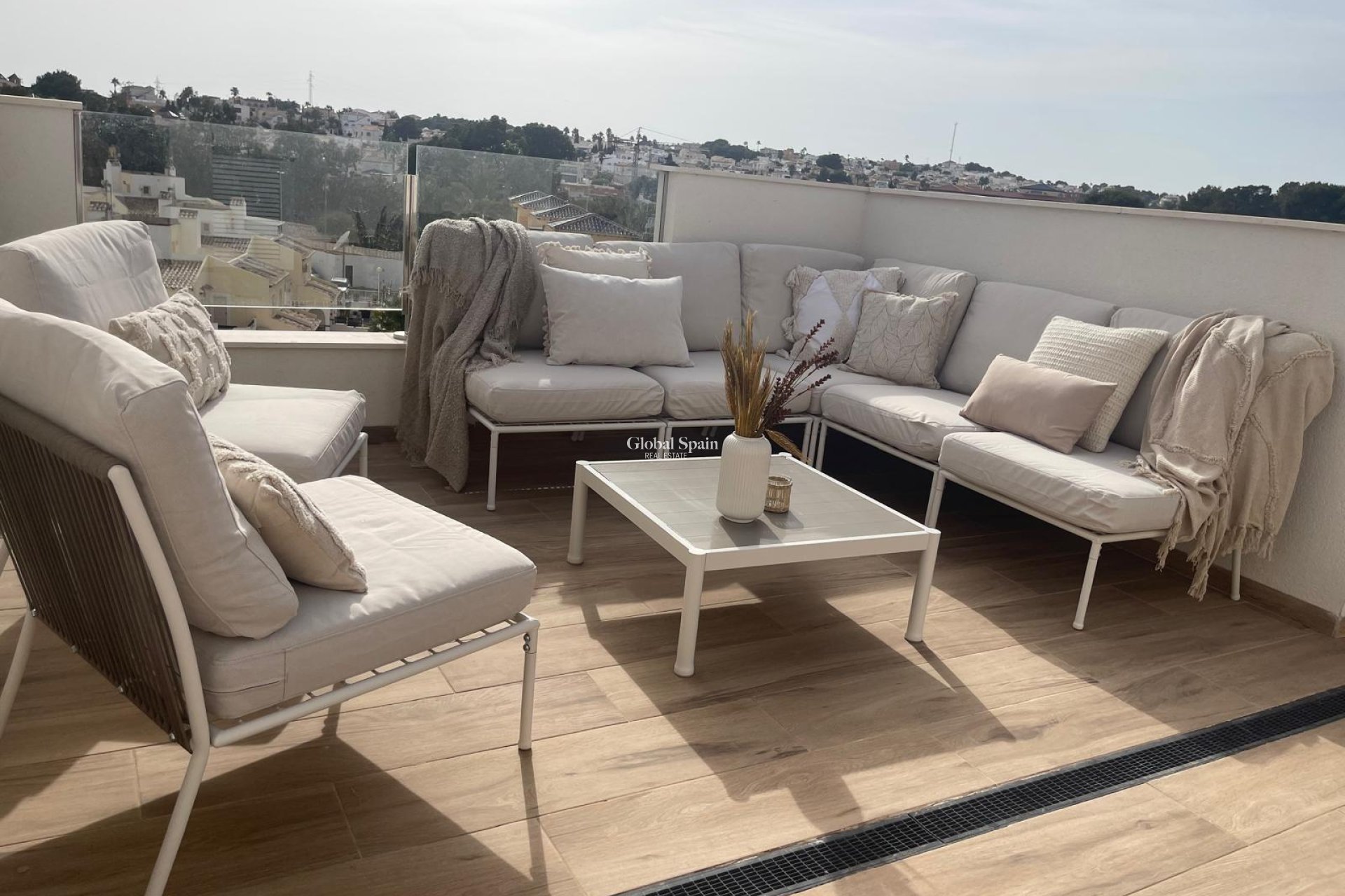 Revente - PENTHOUSE -
ORIHUELA COSTA - Las Filipinas