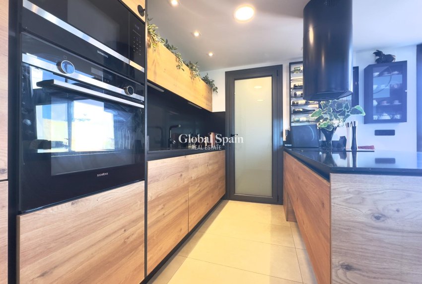 Revente - PENTHOUSE -
ORIHUELA COSTA - Los Dolses