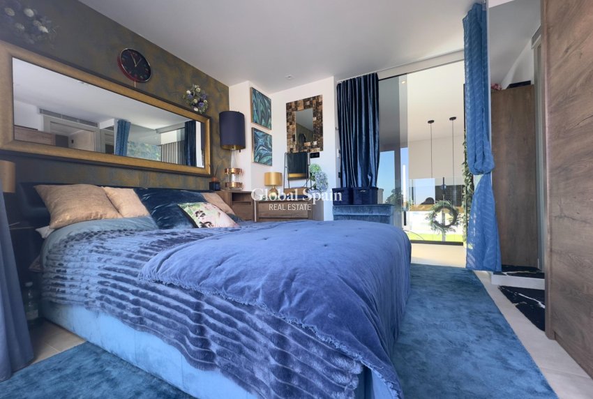 Revente - PENTHOUSE -
ORIHUELA COSTA - Los Dolses